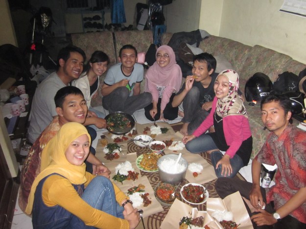 Bandung, Agustus 2011